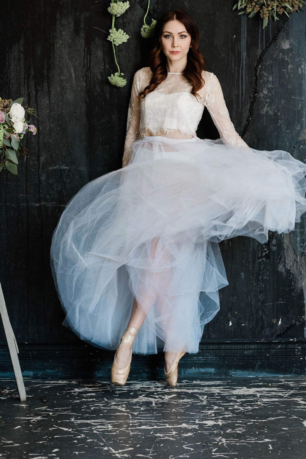 Elegant Lavender Ballet Bridal Session Wreath and Rose Photography05