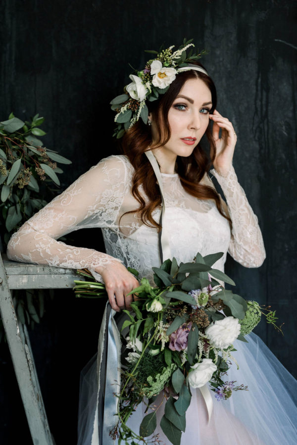 Elegant Lavender Ballet Bridal Session Wreath and Rose Photography09